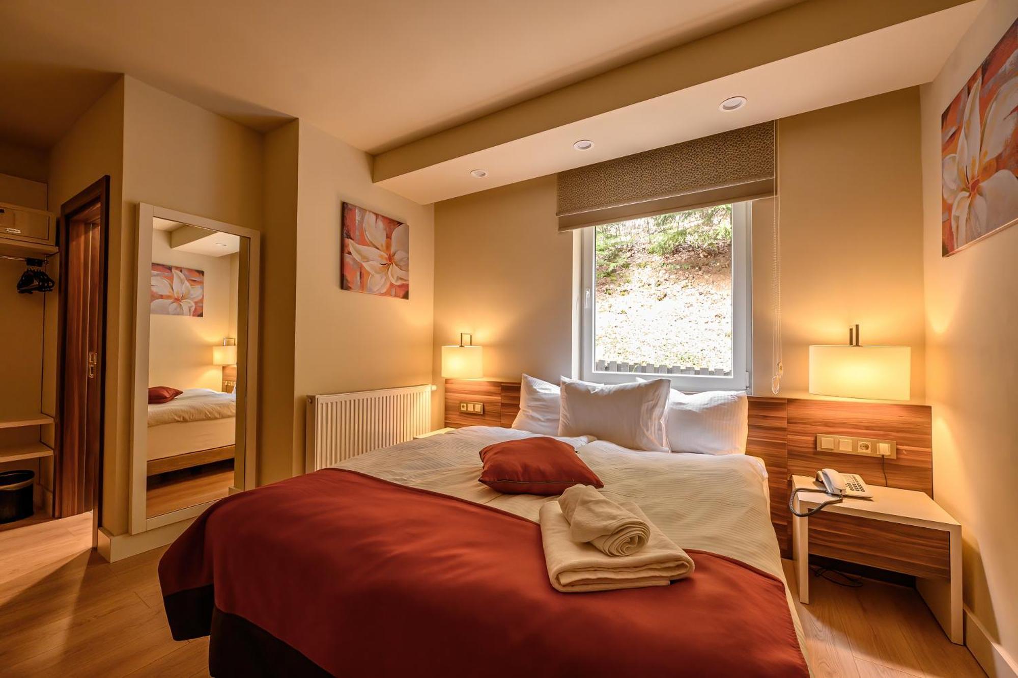 Hotel Schwarzbachtal Hideaway Erlbach  Exteriör bild